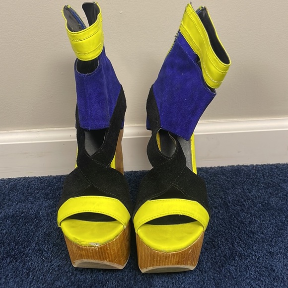 DV8 By Dolce Vita Platform Wedge Sandal Size 7.5 - Picture 3 of 7